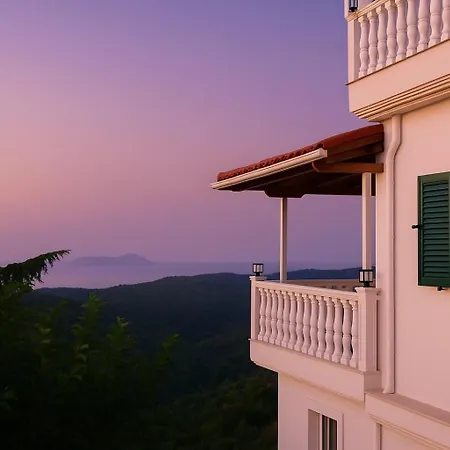Eleftherion Comfort Living Lefkada Aparthotel Fternon
